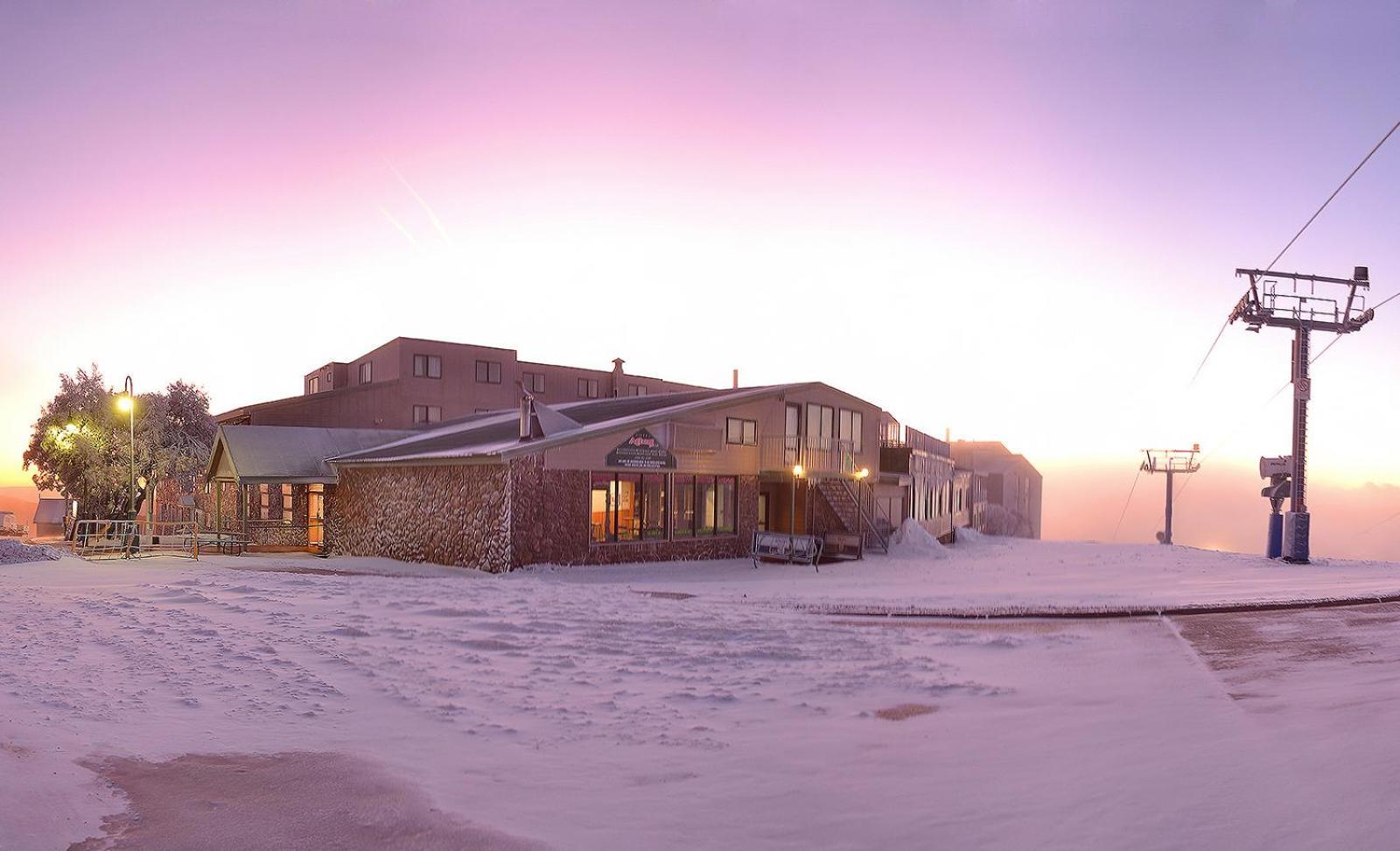 Arlberg Hotel Mt. Buller マウント・ブラー エクステリア 写真